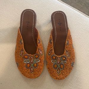 Surkana Beaded slides